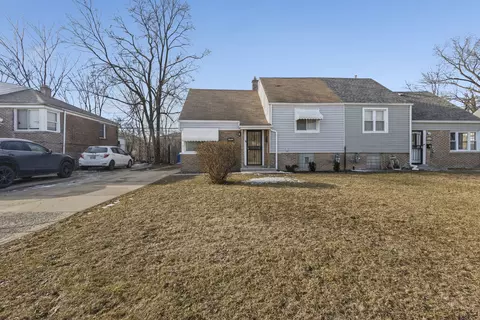 9748 S Merrion Ave, Chicago, IL 60617