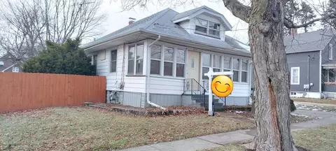 Other - 628 Monroe St, Aurora, IL 60505 photo 4 of 8
