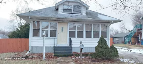 Other - 628 Monroe St, Aurora, IL 60505 photo 5 of 8