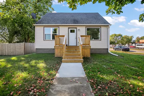 195 N Michigan Ave, Bradley, IL 60915