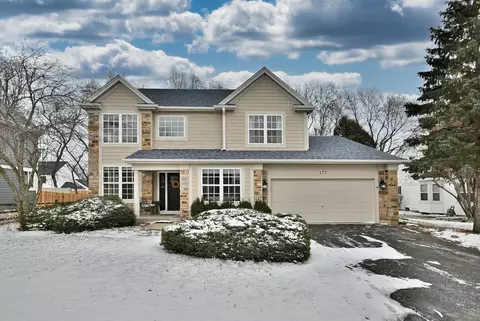 377 Geneva Ln, Cary, IL 60013