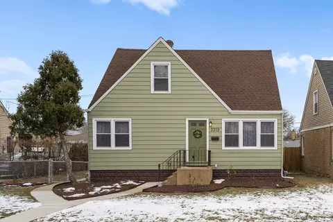 3313 Lincoln St, Franklin Park, IL 60131