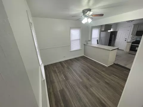 Dining - 228 E 141st St, Dolton, IL 60419 photo 2 of 2