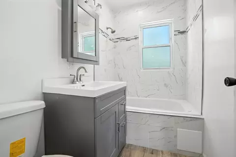 Bath - 228 E 141st St, Dolton, IL 60419 photo 1 of 2