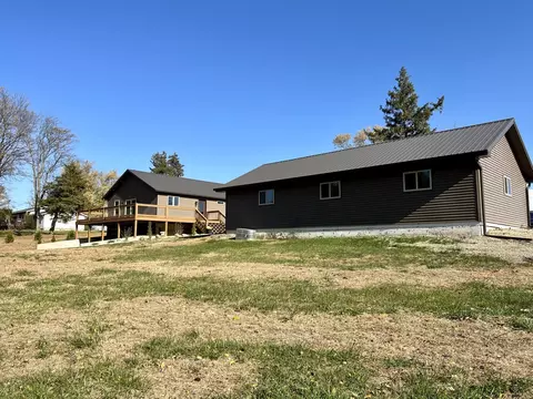 Exterior - 2345 E 275th Rd, Oglesby, IL 61348 photo 4 of 6
