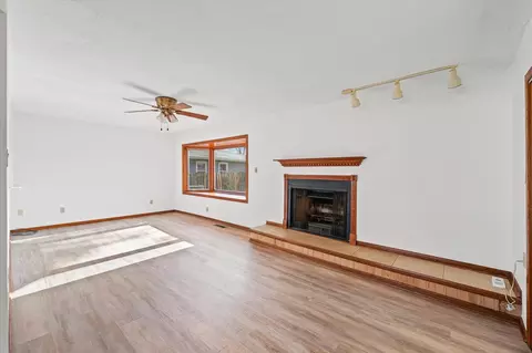 Living - 103 W Jefferson St, Philo, IL 61864 photo 7 of 8