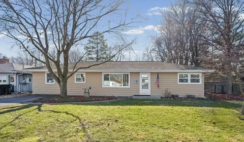 103 W Jefferson St, Philo, IL 61864