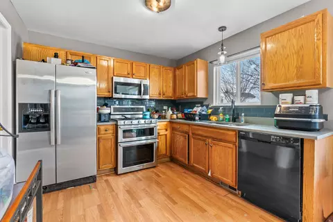 Kitchen - 1229 Yellowpine Dr, Aurora, IL 60506 photo 1 of 1