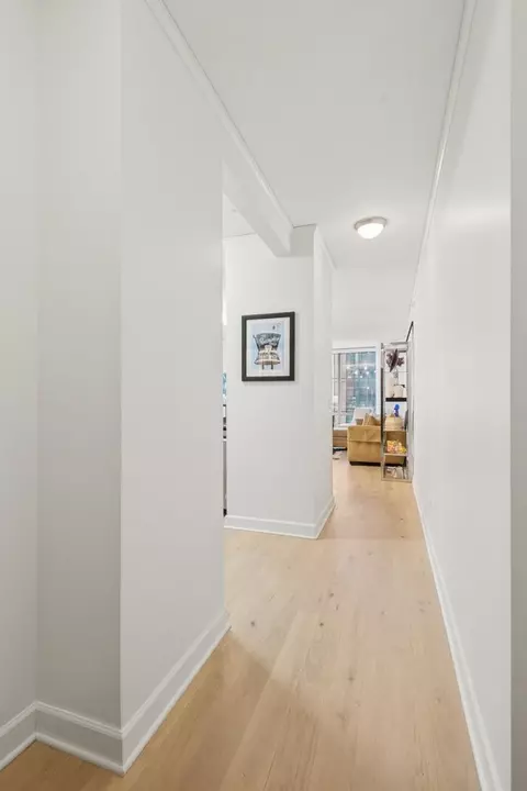 450 E Waterside Dr #1306, Chicago, IL 60601 photo 2