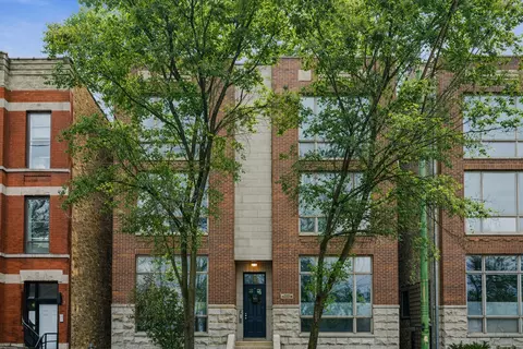 618 N May St #C, Chicago, IL 60642