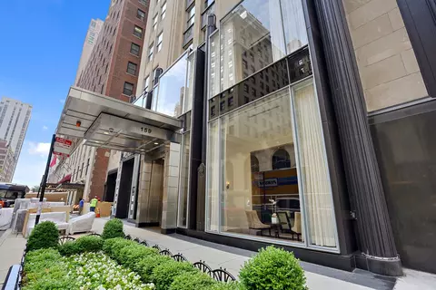 159 E Walton Pl #14A, Chicago, IL 60611