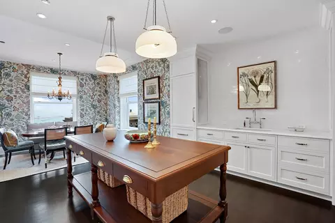 Kitchen - 159 E Walton Pl #14A, Chicago, IL 60611 photo 3 of 5