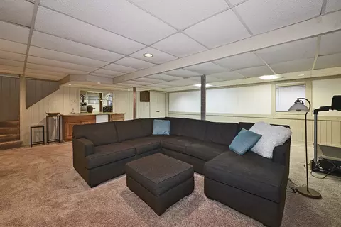 Other - 3830 Anjou Ln, Hoffman Estates, IL 60192 photo 2 of 3