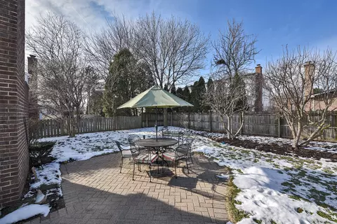 Exterior - 3830 Anjou Ln, Hoffman Estates, IL 60192 photo 3 of 5