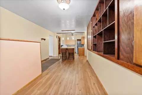 Entry Way - 112 E Jefferson St, Dana, IL 61321 photo 4 of 7