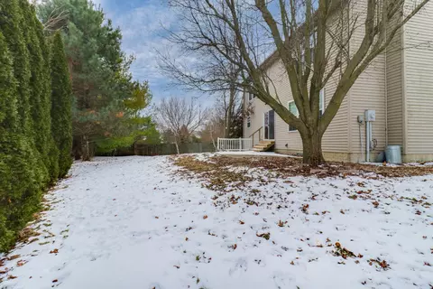 Exterior - 1502 Killarney Ct, Normal, IL 61761 photo 3 of 7