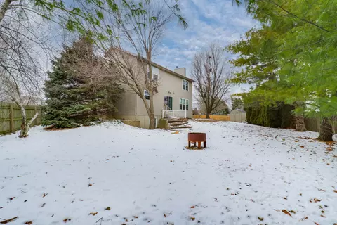Exterior - 1502 Killarney Ct, Normal, IL 61761 photo 5 of 7
