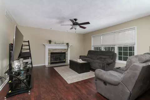 Living - 1502 Killarney Ct, Normal, IL 61761 photo 5 of 6