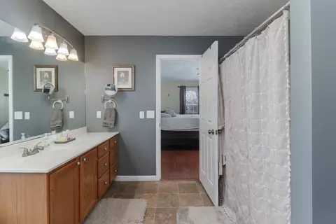 Entry Way - 1502 Killarney Ct, Normal, IL 61761 photo 5 of 6