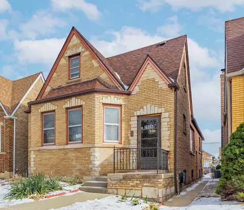 2935 N Mango Ave, Chicago, IL 60634