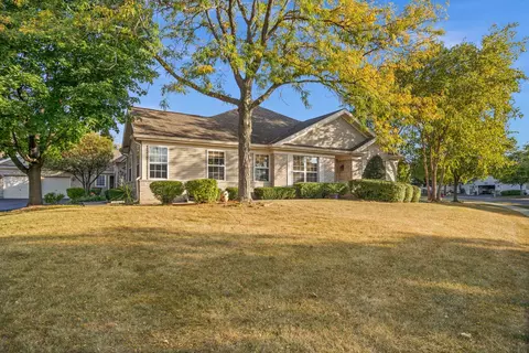 20965 W Snowberry Ln, Plainfield, IL 60544