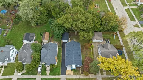 1009 Augusta Ave, Elgin, IL 60120 photo 25