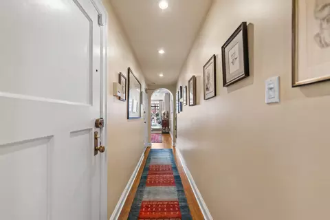 Entry Way - 26 E Scott St #3, Chicago, IL 60610 photo 3 of 6