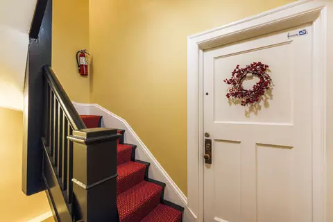Entry Way - 26 E Scott St #3, Chicago, IL 60610 photo 2 of 6