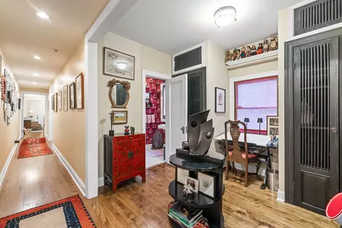 Entry Way - 26 E Scott St #3, Chicago, IL 60610 photo 4 of 6