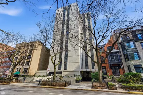 1339 N Dearborn St #15C, Chicago, IL 60610