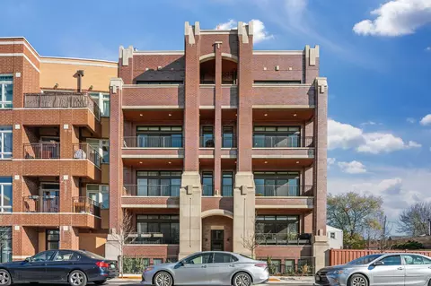5061 N Lincoln Ave #101, Chicago, IL 60625