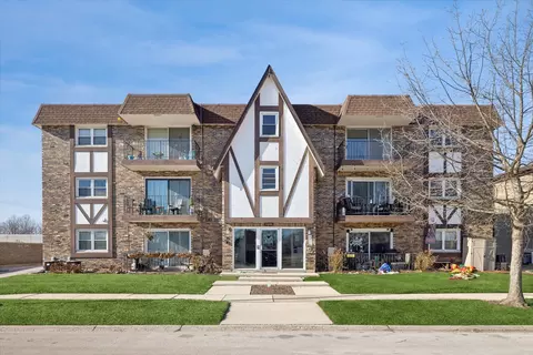 11036 Kilpatrick Ave #3NE, Oak Lawn, IL 60453