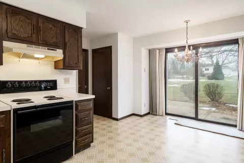 Kitchen - 8169 Clockview Rd, Rockford, IL 61108 photo 2 of 5