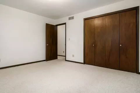 Bedroom - 8169 Clockview Rd, Rockford, IL 61108 photo 4 of 5