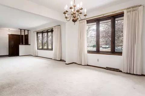 Living - 8169 Clockview Rd, Rockford, IL 61108 photo 3 of 6