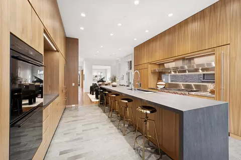 Kitchen - 53 E Bellevue Pl, Chicago, IL 60611 photo 5 of 5