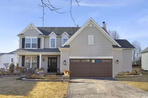 2408 Moutray Ln, North Aurora, IL 60542