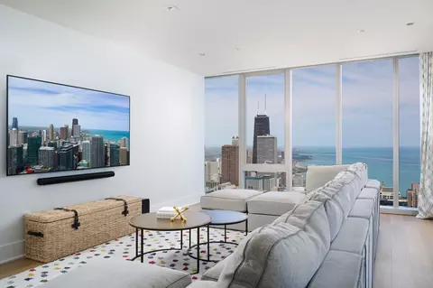 363 E Wacker Dr #6106, Chicago, IL 60601 photo 16