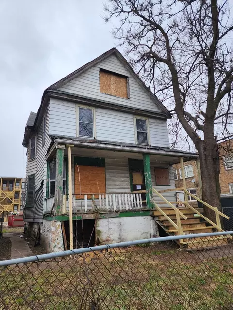 220 N Lorel Ave, Chicago, IL 60644