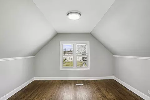 Bedroom - 15700 Turner Ave, Markham, IL 60428 photo 2 of 4