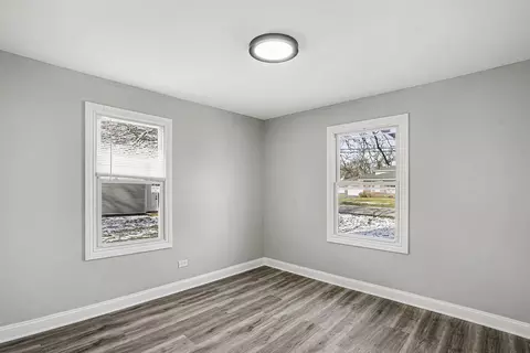 Bedroom - 15700 Turner Ave, Markham, IL 60428 photo 1 of 4