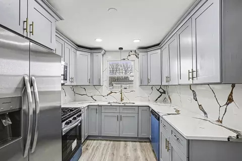 Kitchen - 15700 Turner Ave, Markham, IL 60428 photo 1 of 1