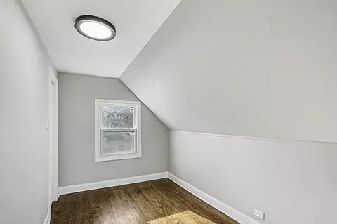 Bedroom - 15700 Turner Ave, Markham, IL 60428 photo 4 of 4