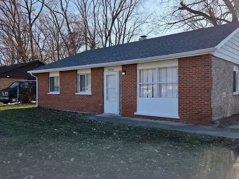 Exterior - 15246 Calitonia Dr, Markham, IL 60428 photo 4 of 5