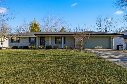 110 S Hershey Rd, Bloomington, IL 61704