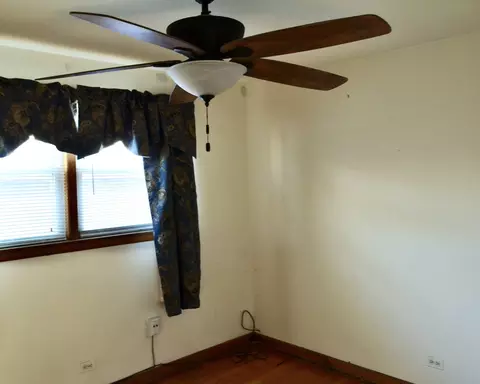 Bedroom - 9238 S Normal Ave, Chicago, IL 60620 photo 3 of 4