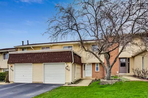 140 Pamela Dr, Bolingbrook, IL 60440