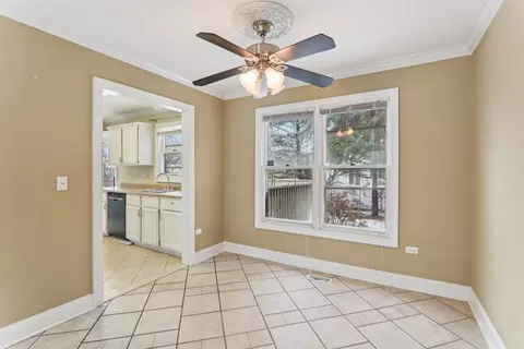237 Commonwealth Dr, Bolingbrook, IL 60440 photo 12