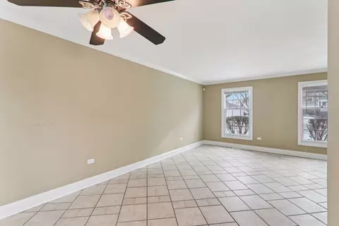 237 Commonwealth Dr, Bolingbrook, IL 60440 photo 11