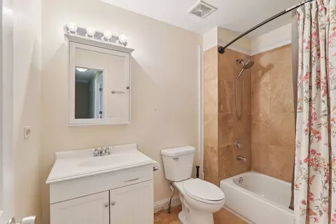 237 Commonwealth Dr, Bolingbrook, IL 60440 photo 22